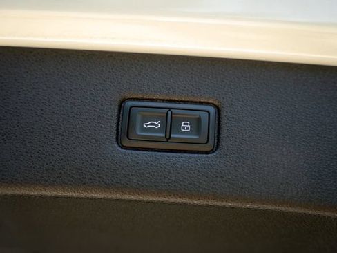 Used 2025 Audi Q7 2.0T Premium Plus AWD/4WD image 56