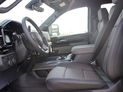 New 2026 Chevrolet Silverado 2500 ZR2 w/ LPO, Dark Essentials Package AWD/4WD image 26