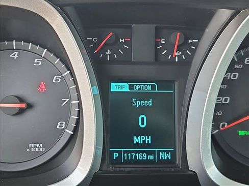 Used 2017 Chevrolet Equinox LS AWD/4WD image 10