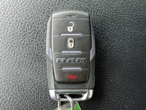Used 2021 RAM 1500 Big Horn RWD image 35