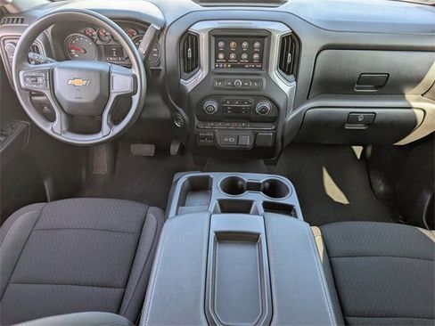 Certified 2024 Chevrolet Silverado 1500 Custom image 9