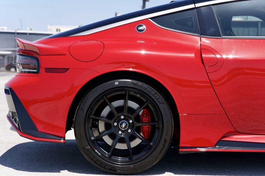 New 2027 Nissan Z Performance w/ Essentials Package (NISMO) RWD image 4