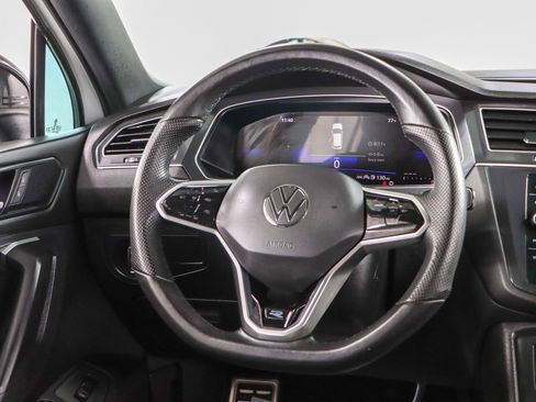 Used 2024 Volkswagen Tiguan SE R-Line FWD image 12