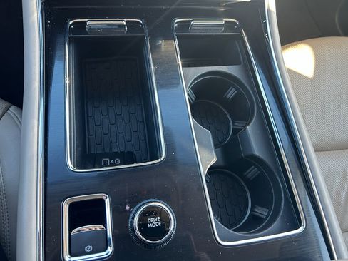 Used 2023 Lincoln Aviator Reserve w/ Elements Package Plus image 33