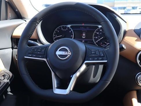 New 2025 Nissan Sentra SV w/ SV Premium Package image 12