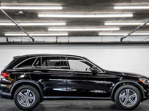 Used 2020 Mercedes-Benz GLC 300 4MATIC image 6
