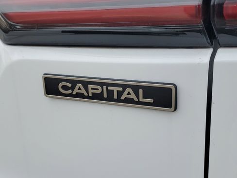 New 2025 GMC Acadia Elevation image 5