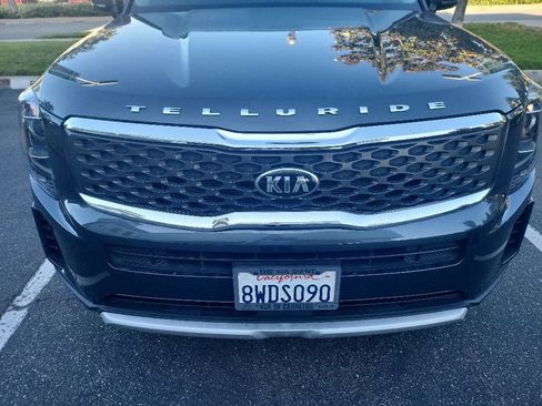 Used 2021 Kia Telluride LX FWD image 5