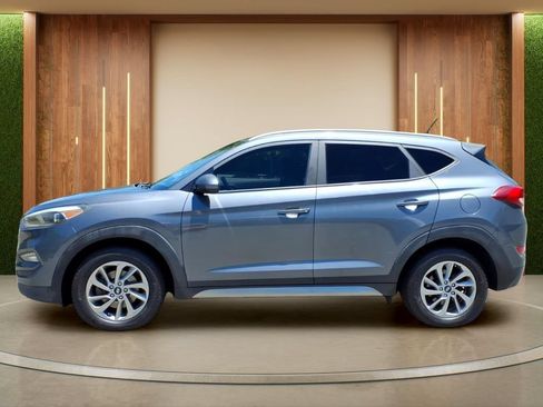 Used 2017 Hyundai Tucson SE w/ SE Popular Package 02 AWD/4WD image 28