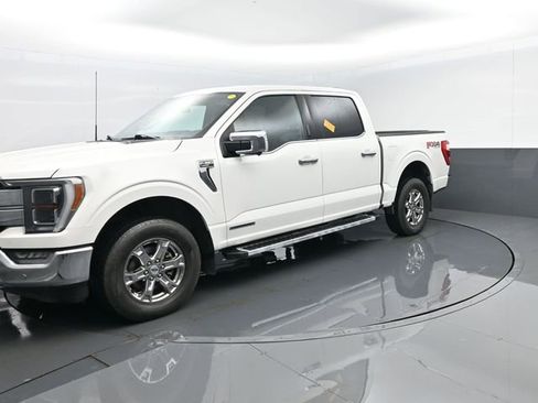 Used 2022 Ford F150 Lariat w/ Equipment Group 502A High AWD/4WD image 2