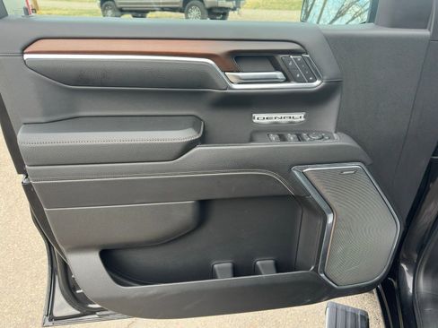 Used 2024 GMC Sierra 1500 Denali w/ Denali Reserve Package image 6