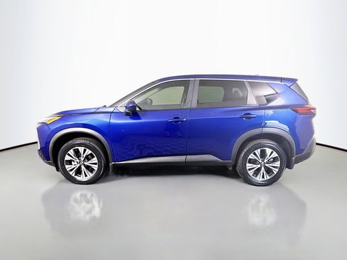 Used 2023 Nissan Rogue SV FWD image 6