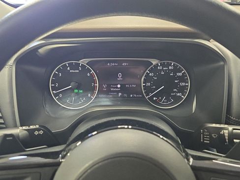 Used 2023 Nissan Rogue SV image 23