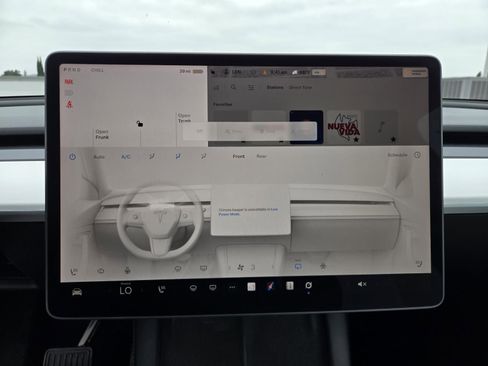 Used 2023 Tesla Model Y Long Range AWD/4WD image 12