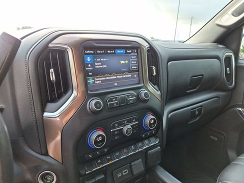 Used 2022 Chevrolet Silverado 1500 High Country w/ Safety Package II AWD/4WD image 29