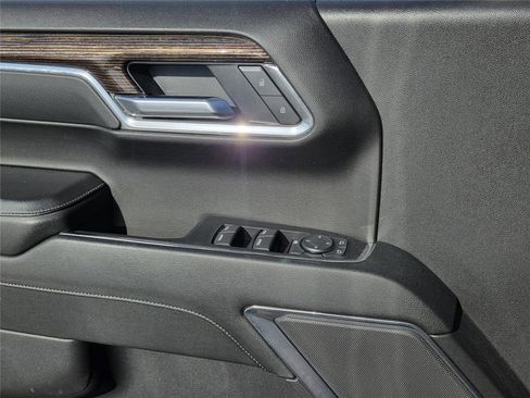 Used 2024 GMC Sierra 1500 Elevation image 20