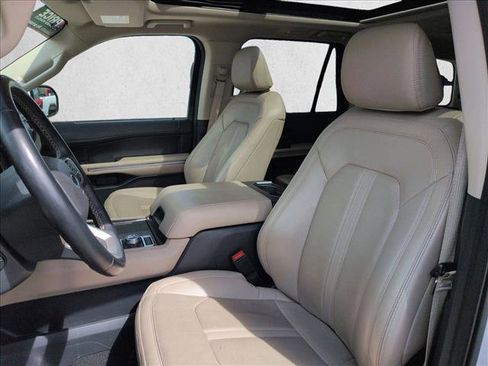 Used 2024 Ford Expedition Limited AWD/4WD image 17