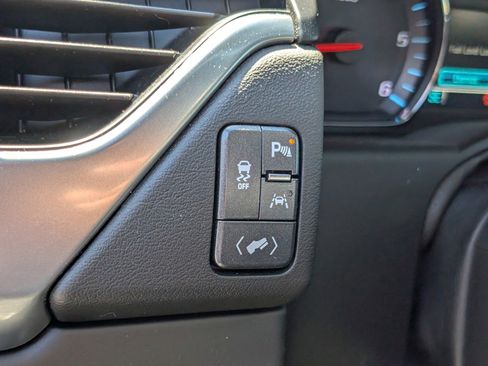 Used 2020 Chevrolet Tahoe LT image 27