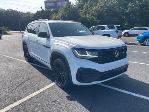 Used 2023 Volkswagen Atlas SEL R-Line AWD/4WD image 1