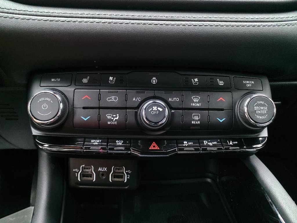 Used 2021 Dodge Durango Citadel w/ Premium Entertainment Group AWD/4WD image 14