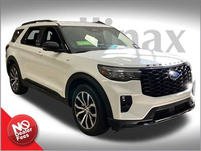 New 2025 Ford Explorer ST-Line w/ Premium Package