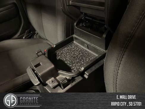 Used 2020 Jeep Wrangler Unlimited Sport S AWD/4WD image 33