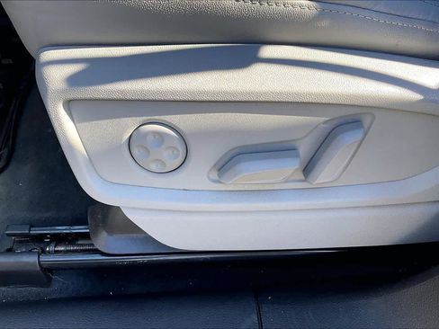 Used 2022 Audi Q5 2.0T Premium Plus w/ Premium Plus Package image 31