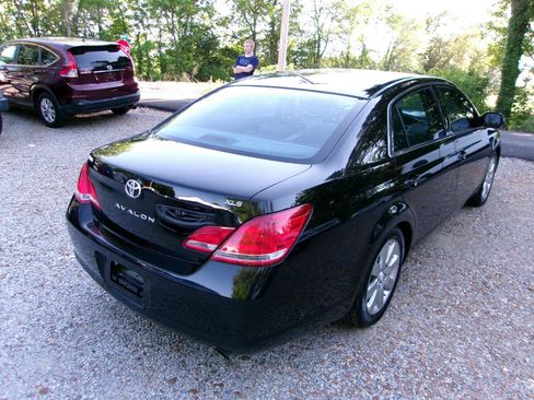 Used 2006 Toyota Avalon XLS FWD image 20