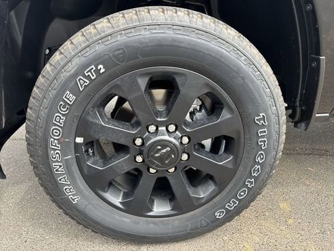 New 2026 RAM 2500 Big Horn AWD/4WD image 17
