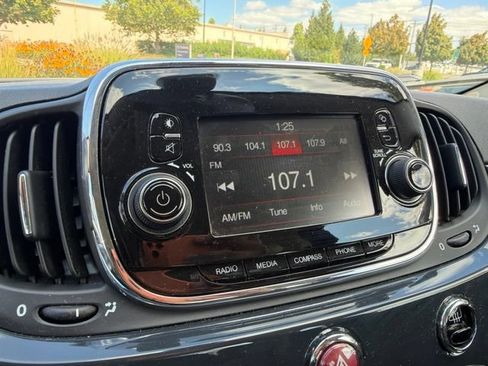 Used 2016 FIAT 500 Pop FWD image 7