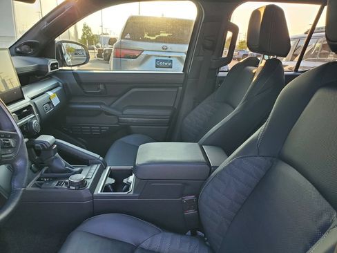 Used 2026 Toyota 4Runner TRD Sport Premium AWD/4WD image 10