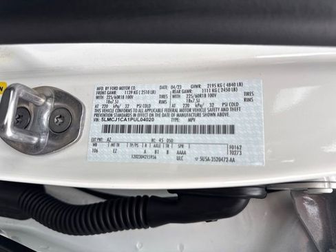 Certified 2023 Lincoln Corsair FWD image 34