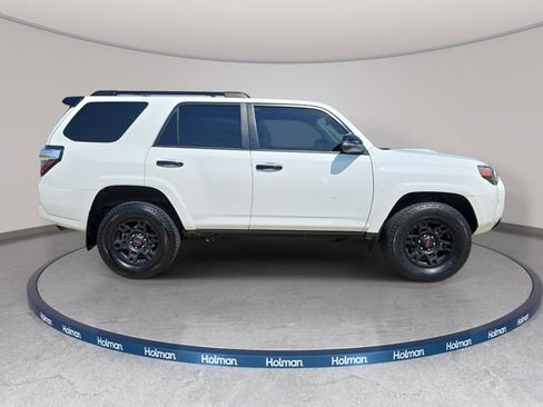 Used 2021 Toyota 4Runner Venture w/ Moonroof Package AWD/4WD image 5