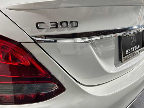 Used 2017 Mercedes-Benz C 300 4MATIC Sedan image 14