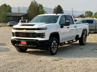 New 2025 Chevrolet Silverado 2500 Custom w/ Custom Value Package