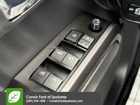 Used 2023 Toyota Tacoma TRD Off-Road AWD/4WD image 20