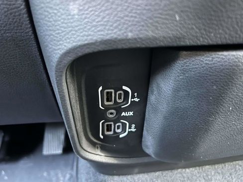 Certified 2022 RAM 1500 Big Horn image 28