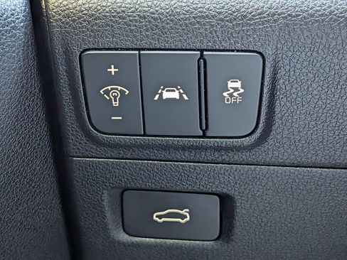 Used 2024 Kia K5 GT-Line image 23