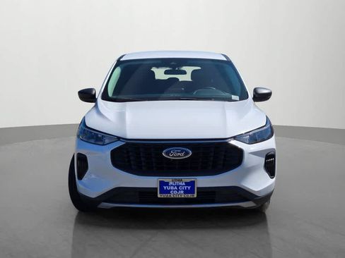 Used 2024 Ford Escape Active FWD image 2