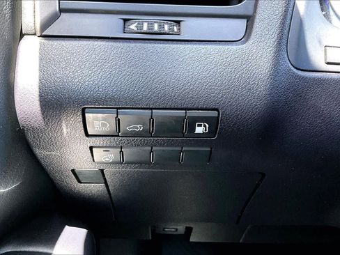 Used 2021 Lexus RX 450h AWD w/ Premium Package image 34