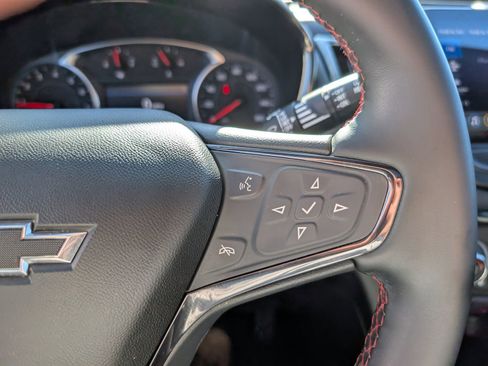 Used 2023 Chevrolet Equinox RS w/ RS Leather Package image 18