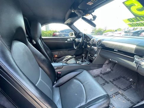 Used 2005 Porsche Boxster image 11