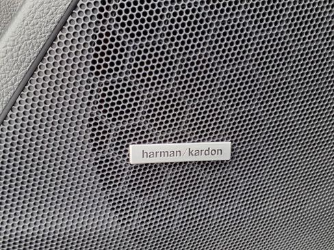 Used 2017 Subaru Forester 2.0XT Touring image 18