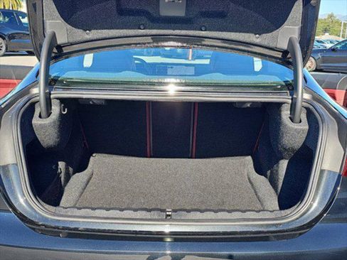 Used 2025 BMW 430i Coupe w/ Convenience Package RWD image 12