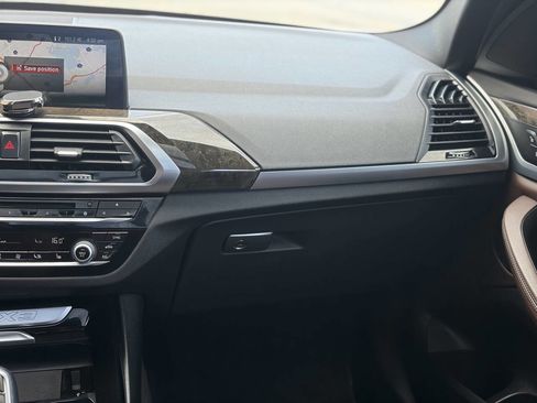 Used 2018 BMW X3 xDrive30i AWD/4WD image 19