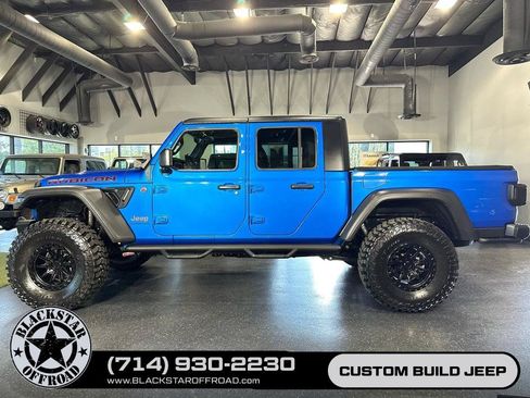Used 2021 Jeep Gladiator Rubicon w/ Cold Weather Group AWD/4WD image 10