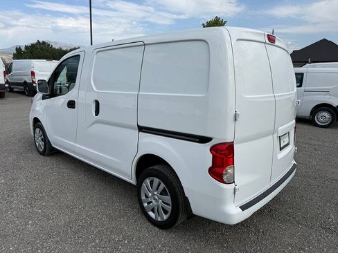 Used 2019 Nissan NV200 SV w/ Navigation Package FWD image 5