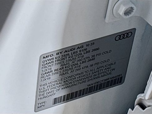 Used 2024 Audi Q3 2.0T Premium image 25