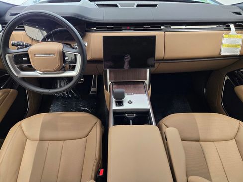 New 2026 Land Rover Range Rover SE AWD/4WD image 7