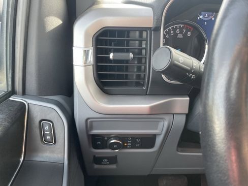 Used 2022 Ford F150 XLT w/ Equipment Group 301A Mid image 13